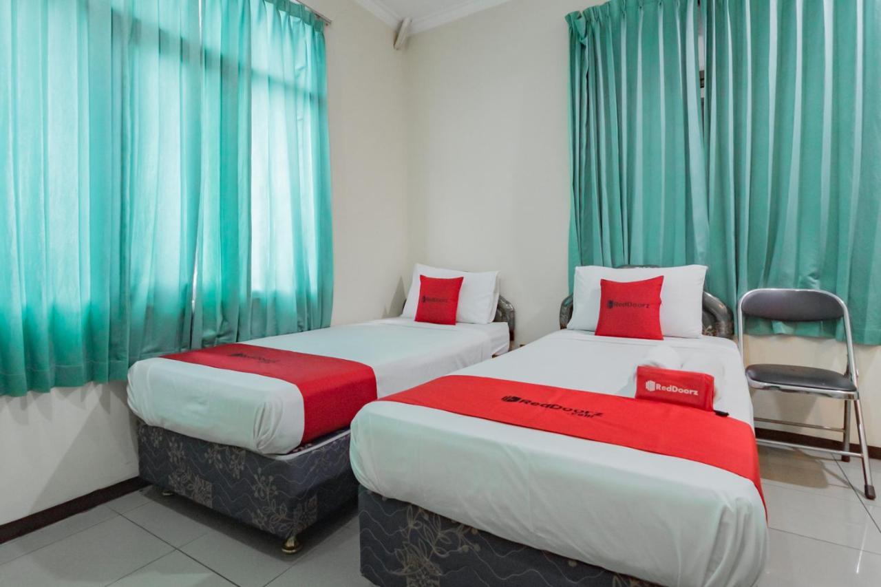 Reddoorz @ Achino Hotel 万隆 外观 照片